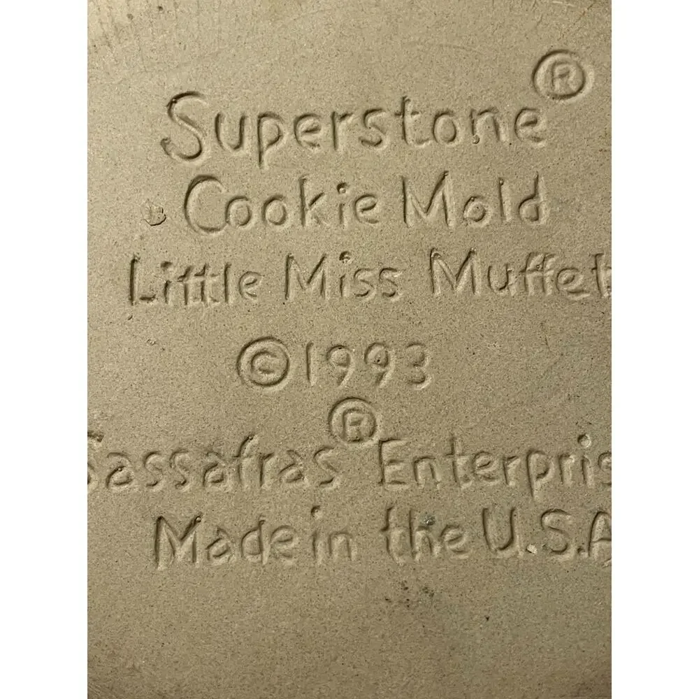 Superstone Sassafras Cookie Mold Little Miss Muffet 1993 Made in USA VINTAGE